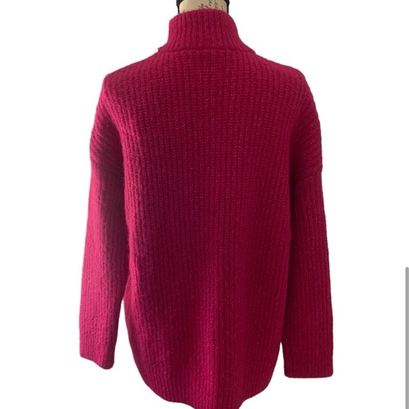 NWT $108 Express Oversized Wool Blend Embellished Snap Tunic Sweater Fuchsia XS - Picture 7 of 10